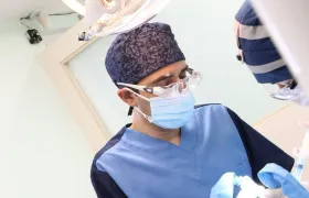 کلینیک برتر | دکتر حسین نگهبان